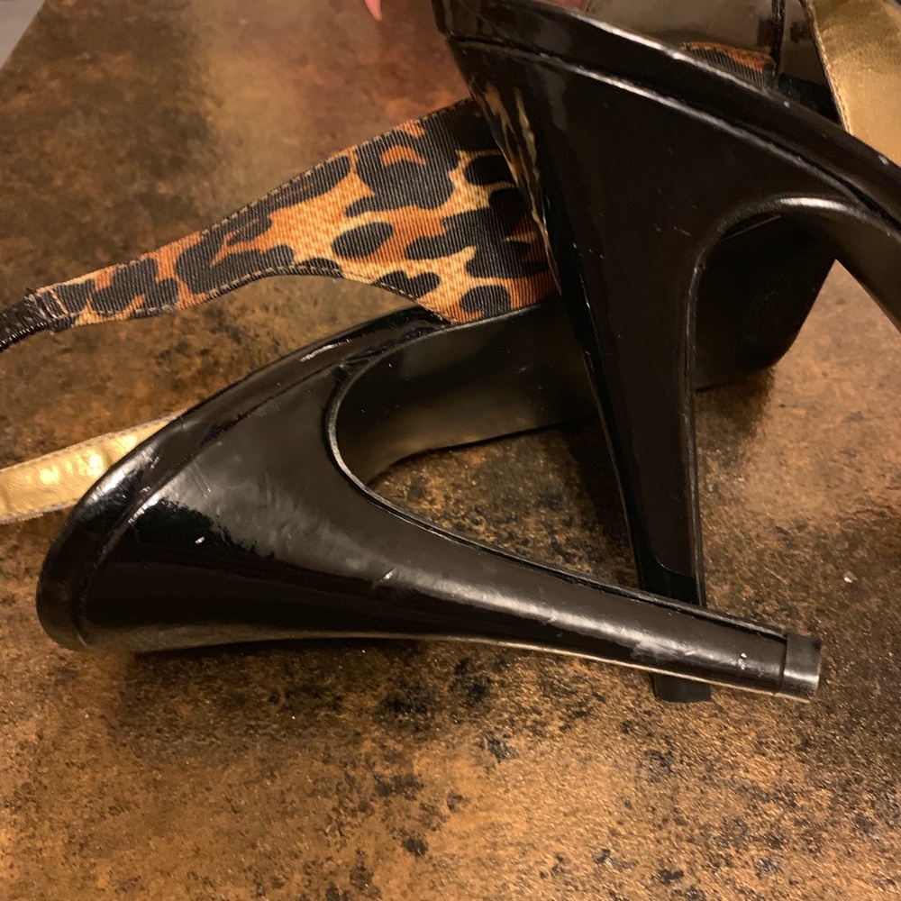 🌈 Guess Platform Leopard Print Peep Toe Heels - Picture 8 of 8